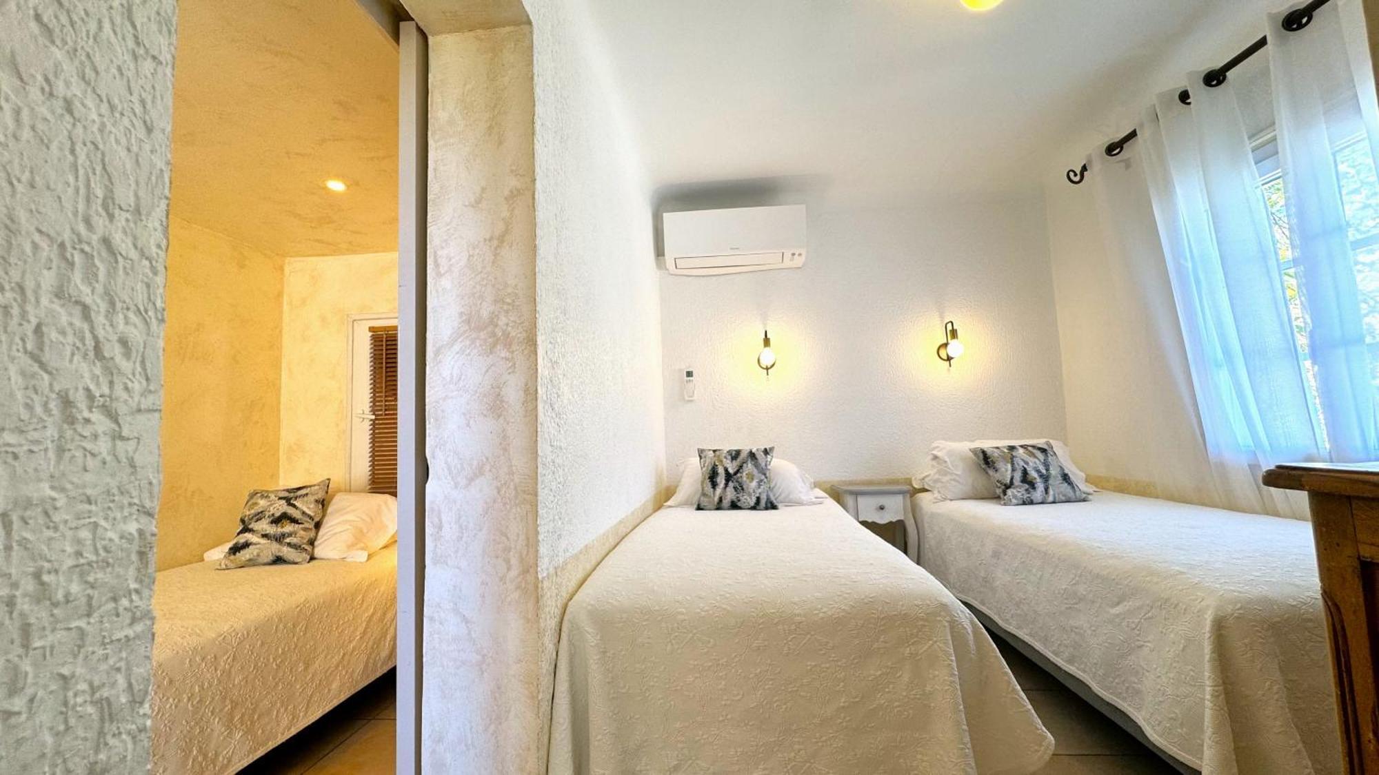 Hotel Les Flots Bleus Le Lavandou Dış mekan fotoğraf